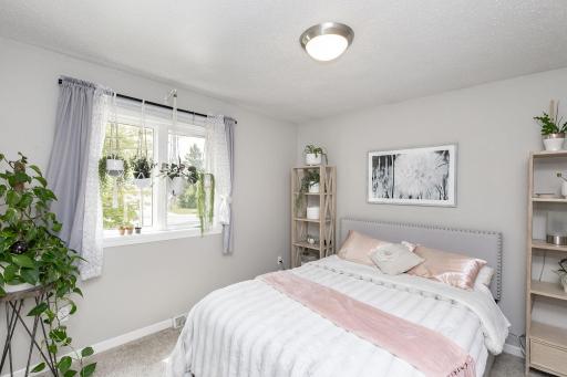 1632 Flickertail Circle S, Fargo, ND 58103