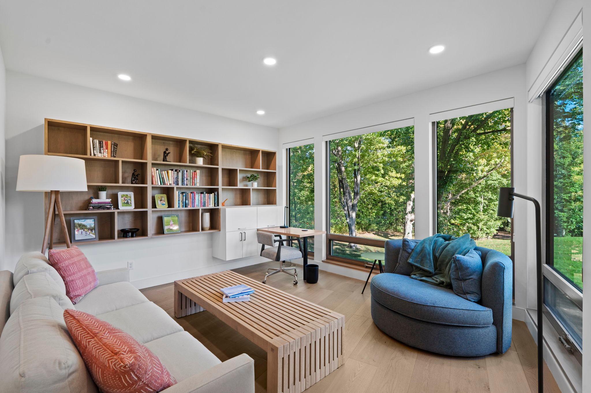 Enjoy the work day in the private office