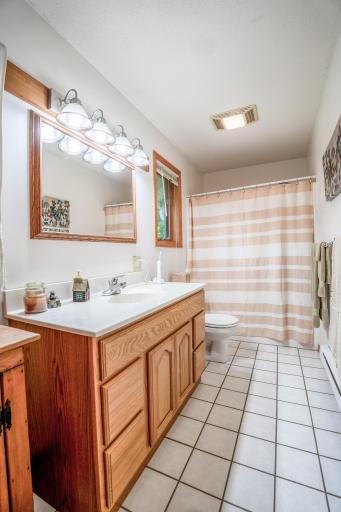 5999 150th Avenue NE, Spicer, MN 56288