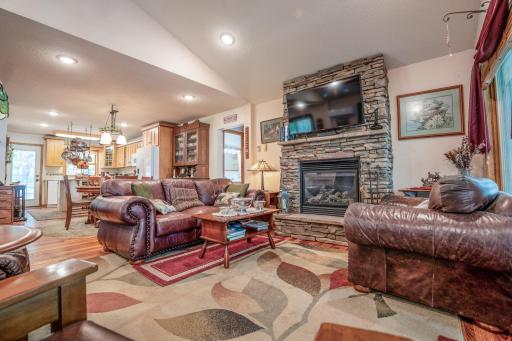 5999 150th Avenue NE, Spicer, MN 56288