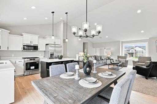 17750 Empire Trail, Lakeville, MN 55044