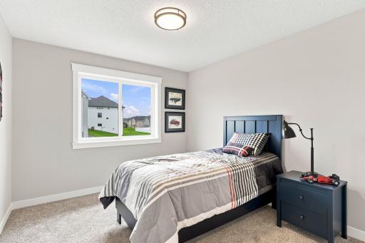 17750 Empire Trail, Lakeville, MN 55044
