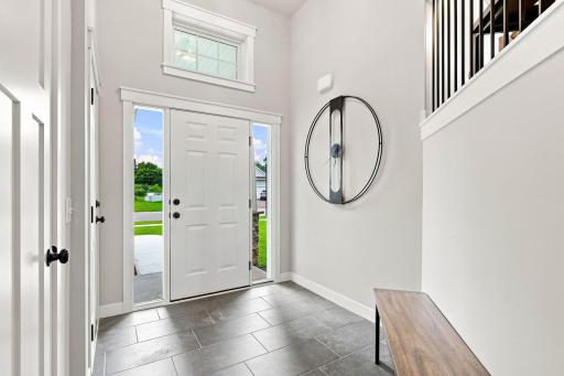 17750 Empire Trail, Lakeville, MN 55044