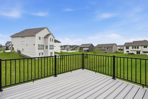 17750 Empire Trail, Lakeville, MN 55044
