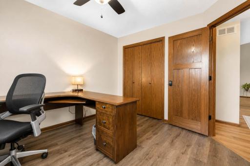 117 Pinehurst Drive, Mankato, MN 56001