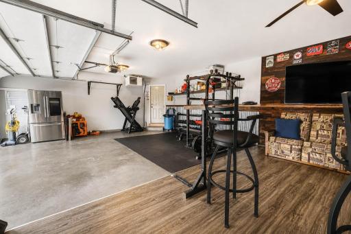 117 Pinehurst Drive, Mankato, MN 56001
