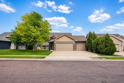 117 Pinehurst Drive, Mankato, MN 56001