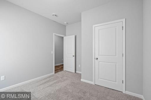 2617 Ivan Avenue NE, Saint Michael, MN 55376
