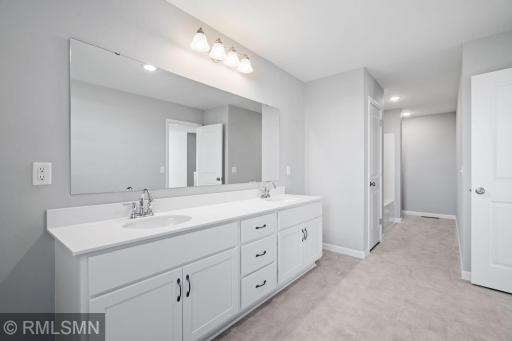 2617 Ivan Avenue NE, Saint Michael, MN 55376