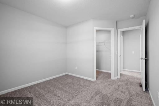 2617 Ivan Avenue NE, Saint Michael, MN 55376