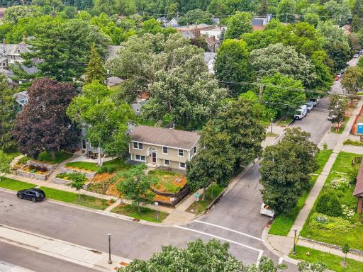 1161 Goodrich Avenue, Saint Paul, MN 55105