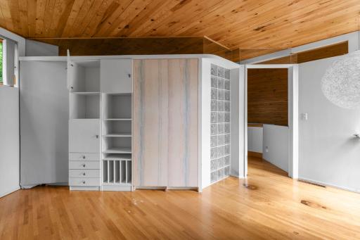 4200 Poplar Drive, Golden Valley, MN 55422