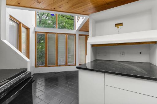 4200 Poplar Drive, Golden Valley, MN 55422