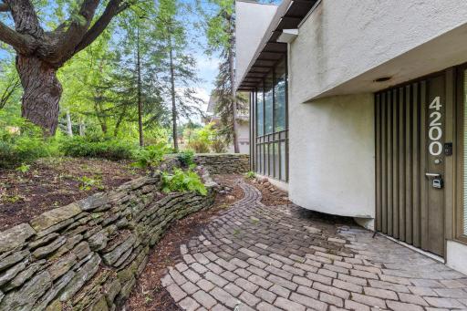 4200 Poplar Drive, Golden Valley, MN 55422