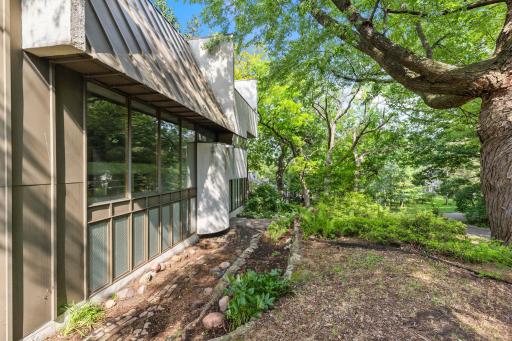 4200 Poplar Drive, Golden Valley, MN 55422