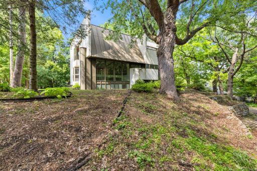 4200 Poplar Drive, Golden Valley, MN 55422