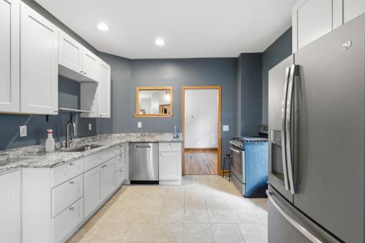 1472 Concordia Avenue, Saint Paul, MN 55104