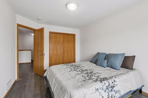 10711 Unity Lane N, Brooklyn Park, MN 55443