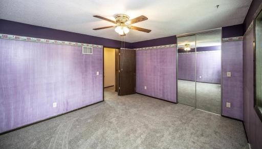 017-020-Primary Bedroom-1500x856.jpg