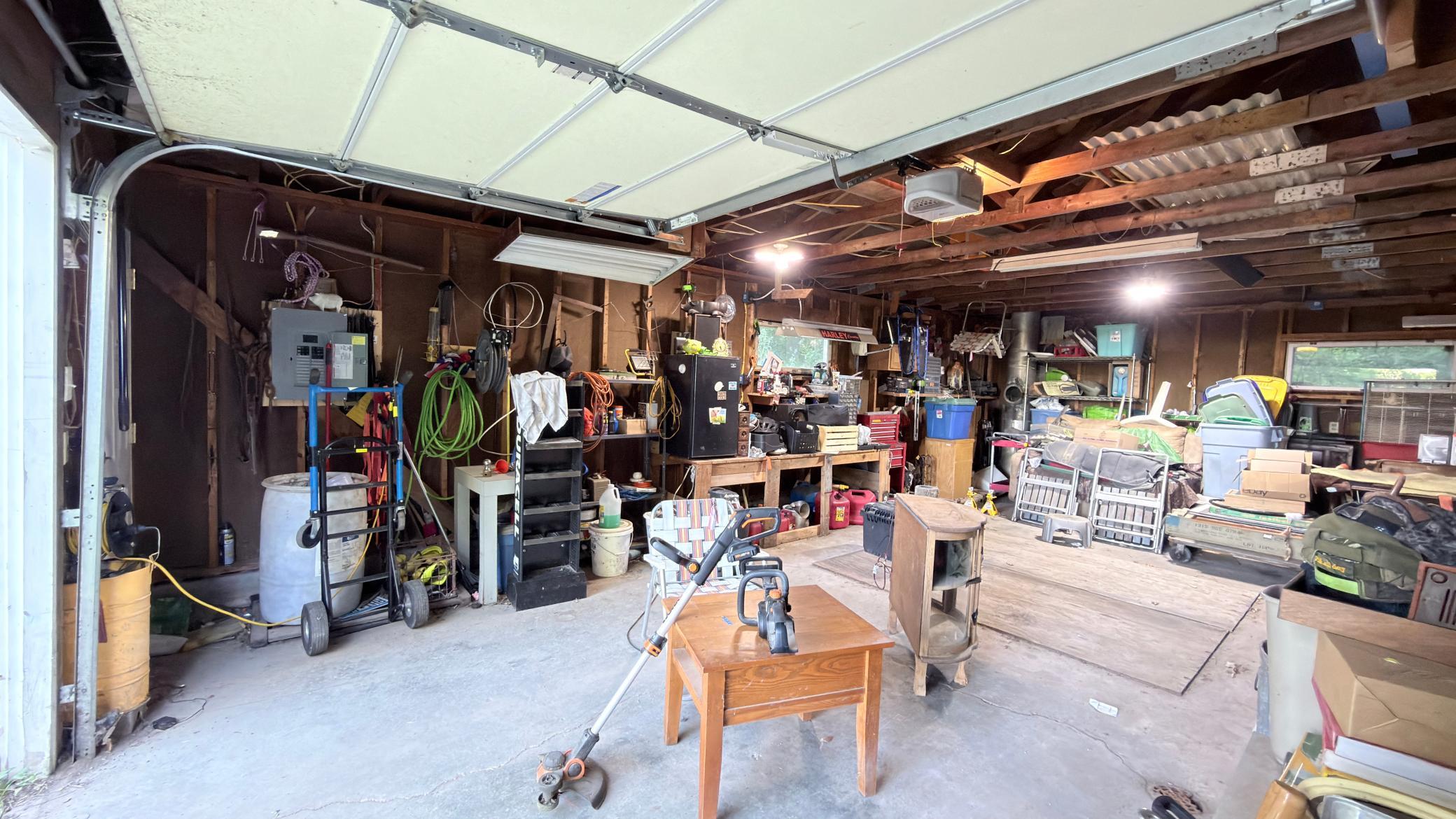 Detached Garage
