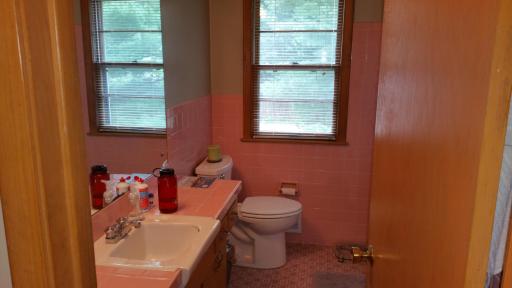 Minneapolis, MN 55410