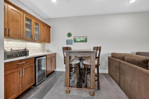 6788 Larkspur Parkway NW, Rochester, MN 55901
