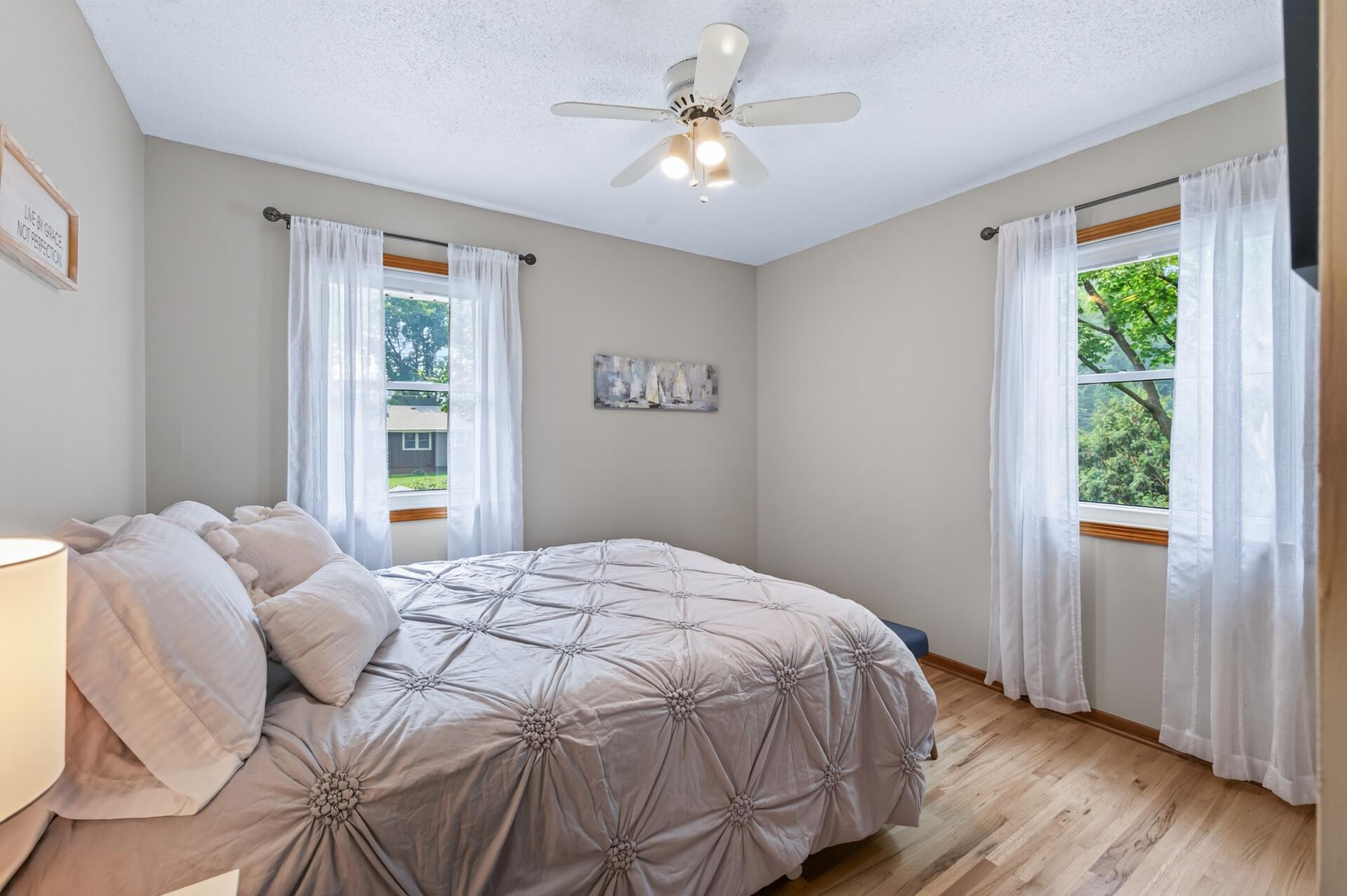 Second bedroom