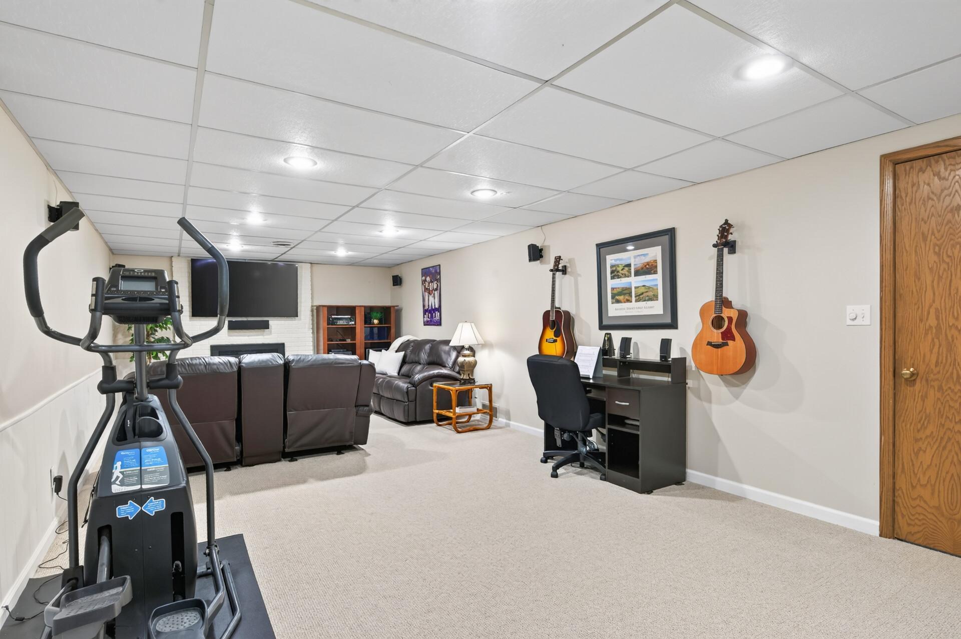 Lower level recreation room