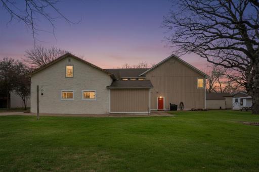 12112 W River Road, Champlin, MN 55316