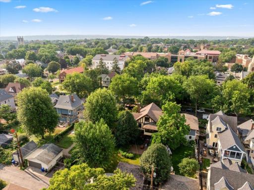 887 Ashland Avenue, Saint Paul, MN 55104