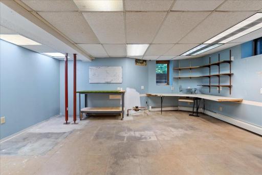 887 Ashland Avenue, Saint Paul, MN 55104