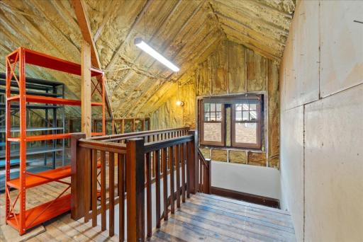 Lets head up into the amazing vaulted attic!