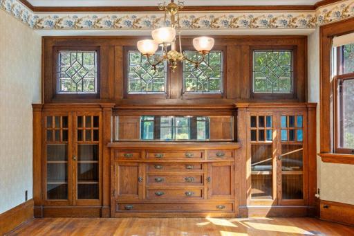 Cut/ornate glass in each of the three front rooms.