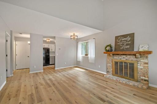 5401 w brenner pass - Web Quality - 009 - 09 Family Room.jpg
