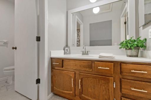 5401 w brenner pass - Web Quality - 016 - 16 Primary Bathroom.jpg