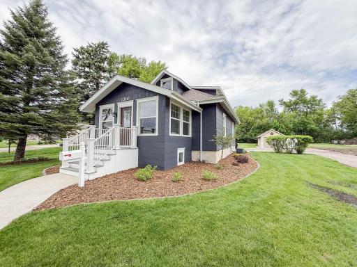 1316 W Fairview Ave Olivia