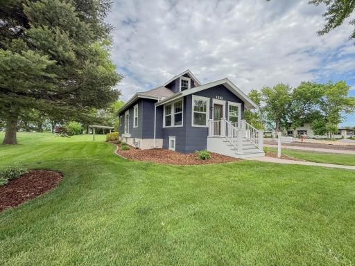 1316 W Fairview Ave Olivia