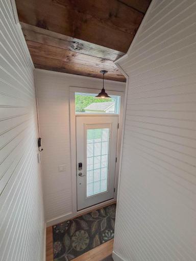 Back Entry to Patio