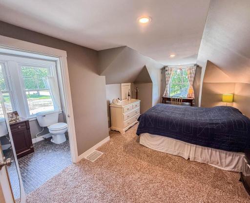 Upper Level 3rd Bedroom 1/2 Bath