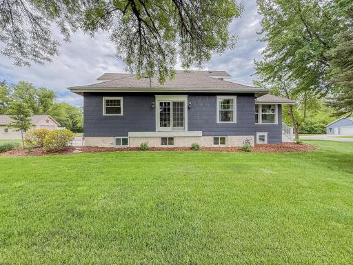 1316 W Fairview Ave Olivia