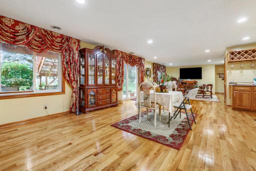 7200 89th Avenue N, Brooklyn Park, MN 55445