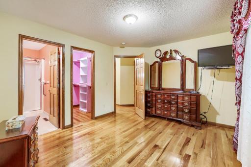 7200 89th Avenue N, Brooklyn Park, MN 55445