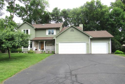 This a great home! Well built with many updates: from the roof, furnace, A/C, Anderson windows and fresh paint. The 3 car garage is heated, there is sprinkler system, 5 bedrooms, 4 bathrooms, walk-in closets and a 1st floor laundry room+++
