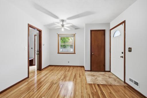 8739 Hadley Avenue S, Cottage Grove, MN 55016