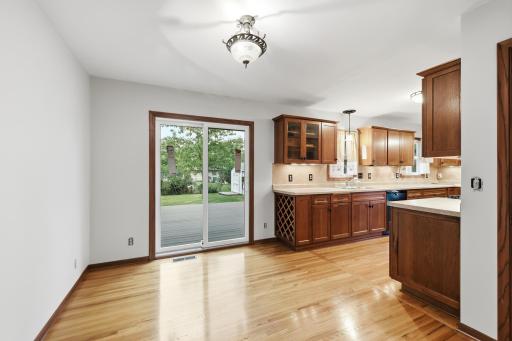 8739 Hadley Avenue S, Cottage Grove, MN 55016