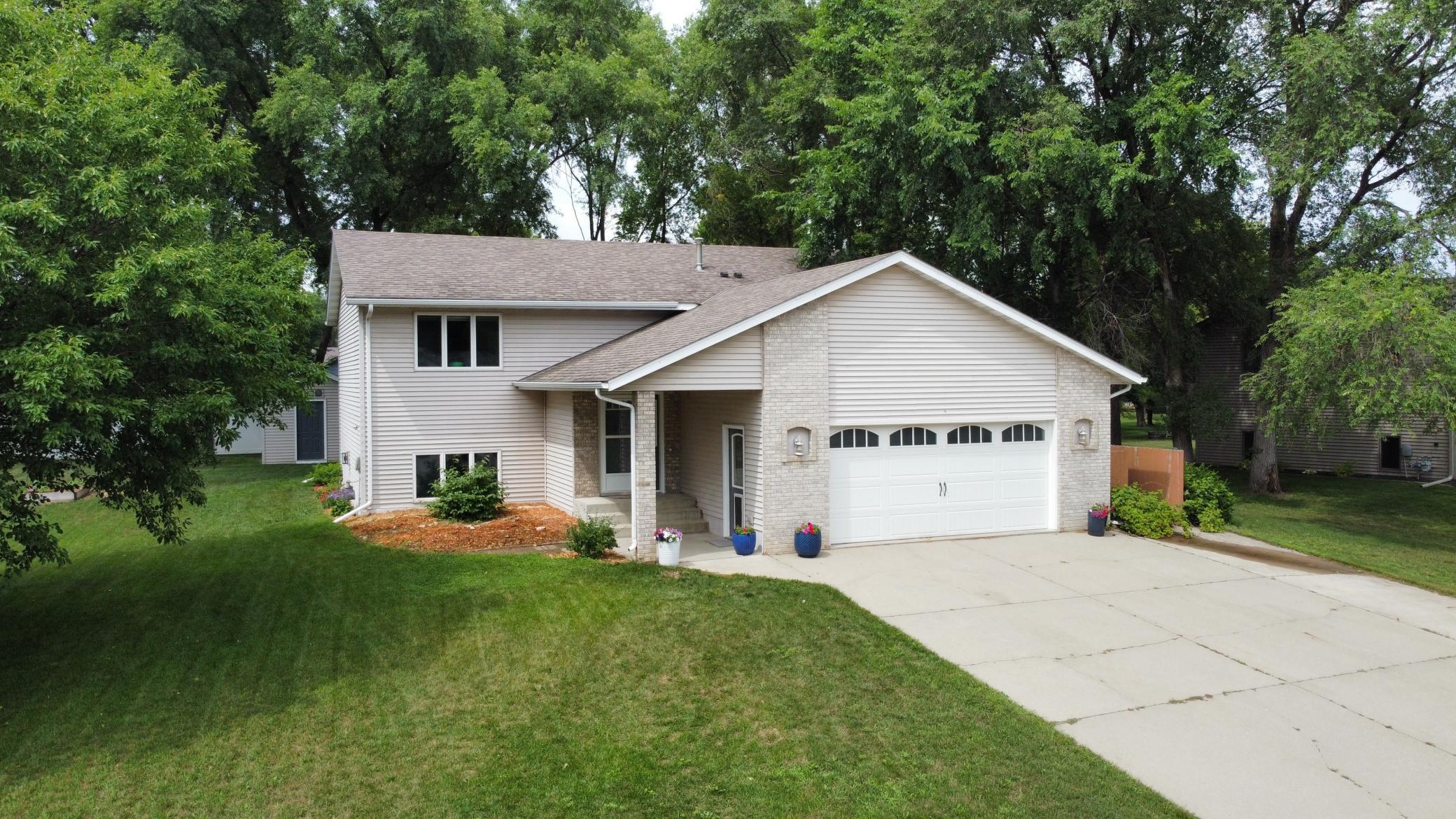 210 Ridgecrest Dr