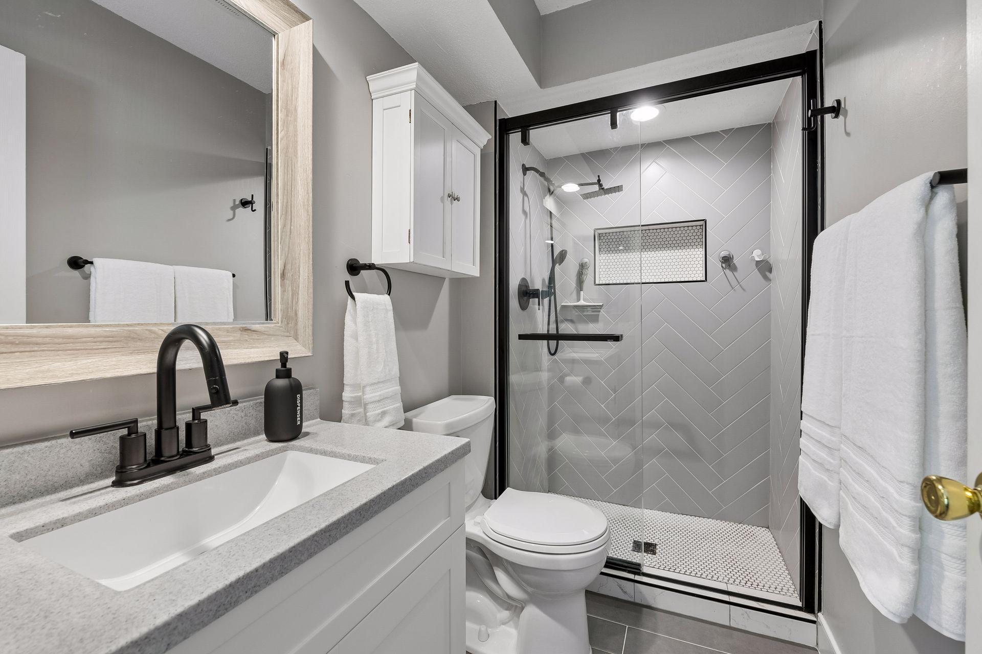 Spa-Like Primary En Suite Bathroom