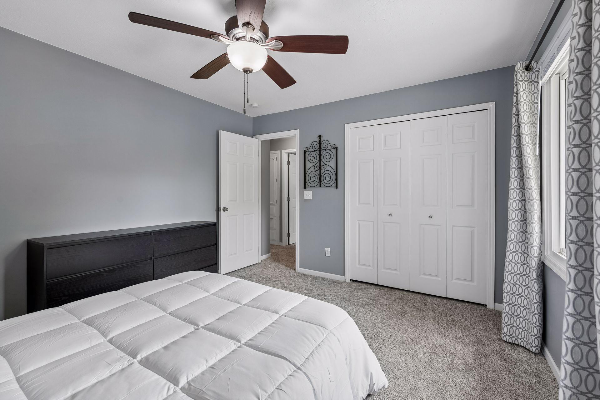 Secondary Room with Hunter Ceiling Fan