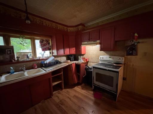 201 1st Street SE, Pelican Rapids, MN 56572