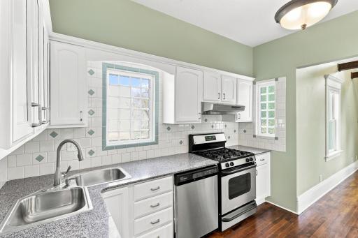 3906 Lyndale Avenue N, Minneapolis, MN 55412